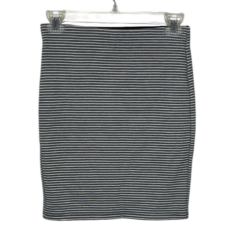 🆕 LOFT Striped Black and White Women's Skirt Size XXS